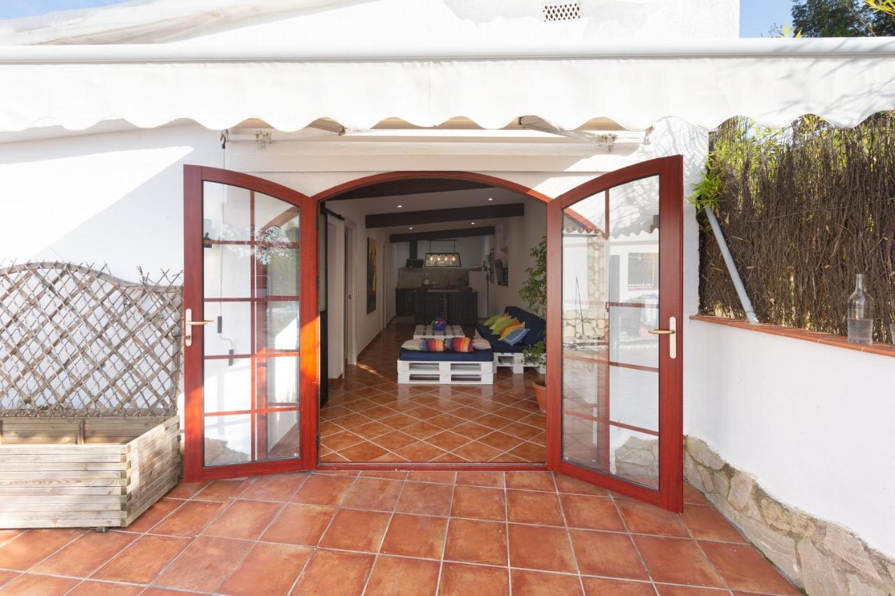 Detached villa for 6 People in Lloret de Mar Puigventos Buitenkant foto